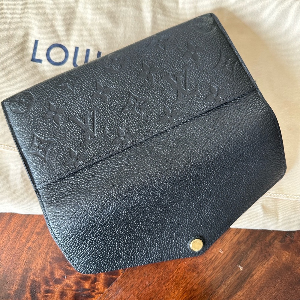 Louis Vuitton Sarah Wallet - Picture 4 of 6